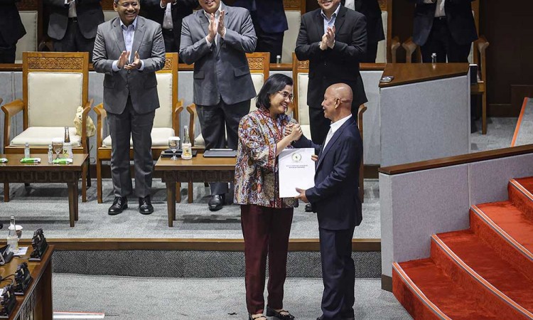 DPR Mengesahkan RUU APBN 2025 Dengan Target Pendapatan Negara Sebesar Rp3.005,1 Triliun