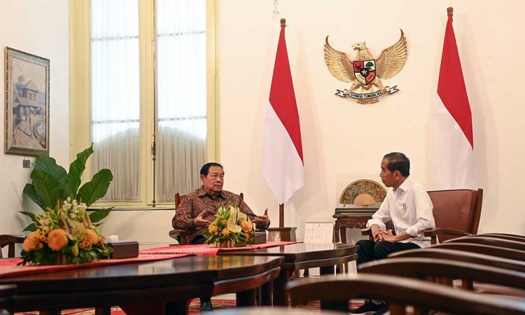 Presiden Joko Widodo Bertemu Susilo Bambang Yudhoyono (SBY) di Istana Negara