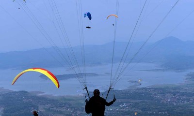 Kejuaraan Intenasional Paralayang di Sumedang Jawa Barat