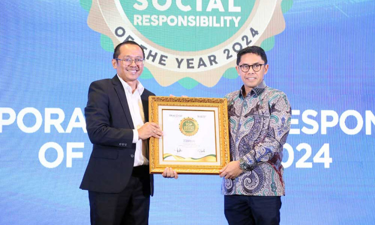 BRI Life Diganjar Penghargaan atas Implementasi Kegiatan Tanggung Jawab Sosial dan Lingkungan (TJSL)