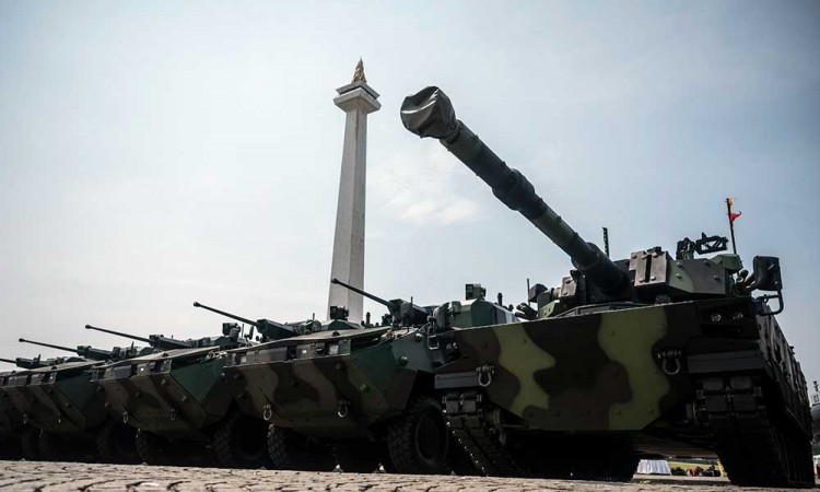 Latihan Terbang Jelang Puncak HUT Ke-79 TNI