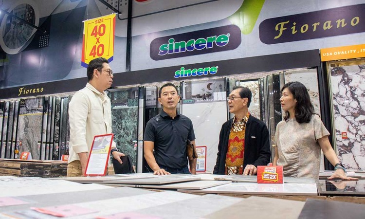 PT Catur Sentosa Adiprana Tbk. Resmikan Gerai Mitra10 di Purwokerto