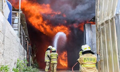 Kebakaran Rumah Semipermanen di Kalideres Jakarta