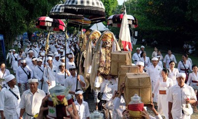 Persiapan Hari Raya Kuningan