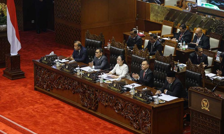 Rapat Paripurna Penetapan Jumlah ALat Kelengkapan Dewan