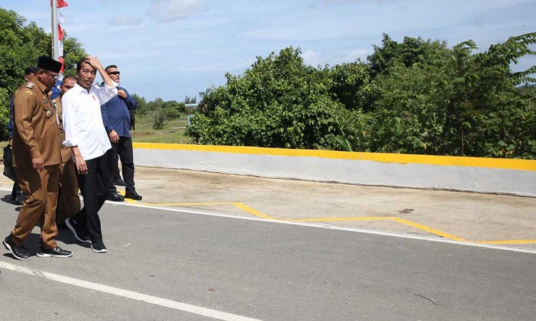 Presiden Joko Widodo Resmikan Jalan Inpres di Aceh