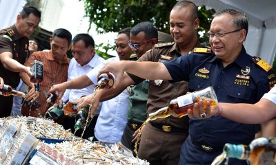 Pemusnahan 20.320 Liter Minuman Mengandung Etil Alkohol (MMEA)