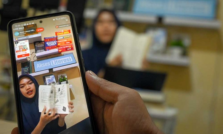 OJK Memprediksi Nilai Transakasi Ekonomi Digital Mencapai US$360 Miliar Pada 2030