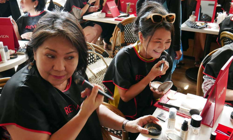 Philippine Women's Association Indonesia (PWA) Adakan Acara Pertukaran Budaya Filipina Indonesia