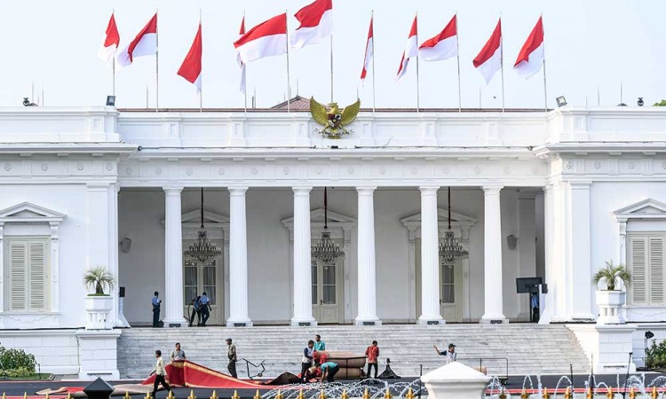 Persiapan Pisah Sambut Presiden di Istana Merdeka