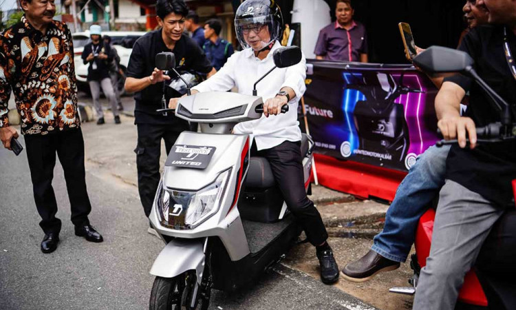 Pusat Motor Listrik Terbaru Resmi Hadir di Pontianak
