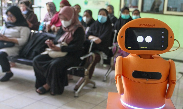 Pemanfaatan Teknologi Robotik AI Di Puskesmas Malang