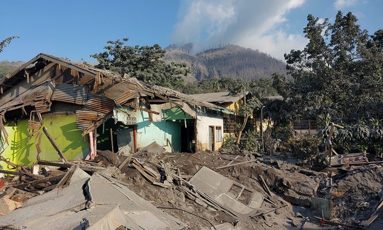 Dampak Erupsi Gunung Lewotobi Laki-Laki