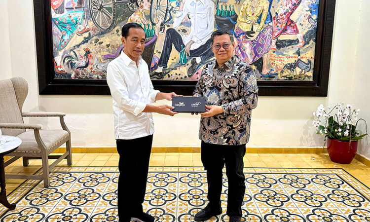 Jokowi Menerima Manfaat Program Pensiun Taspen