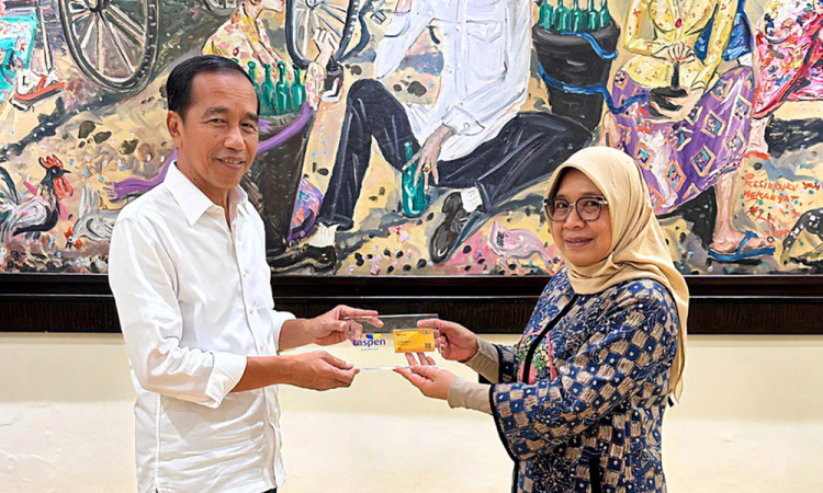 Jokowi Menerima Manfaat Program Pensiun Taspen