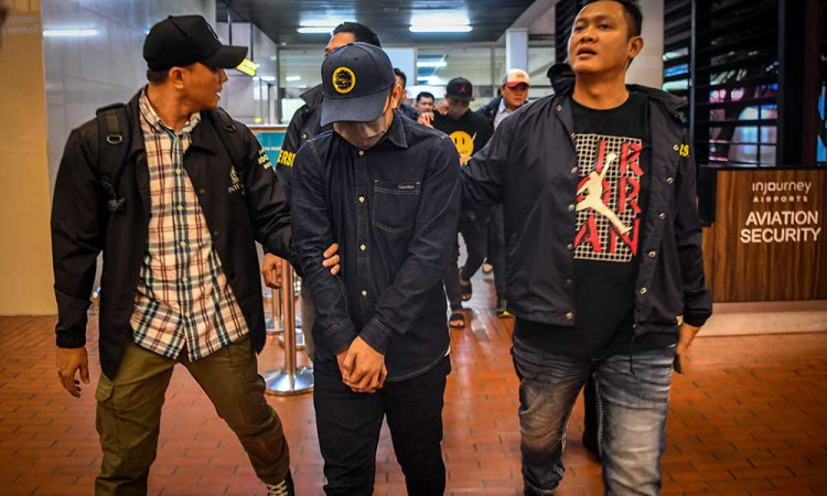 Penangkapan DPO Judi Onlilne Yang Melibatkan Pegawai Komdigi