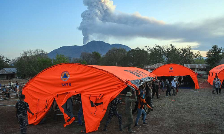 BNPB Perluas Pengungsian Untuk Korban Erupsi Gunung Lewotobi Laki-Laki