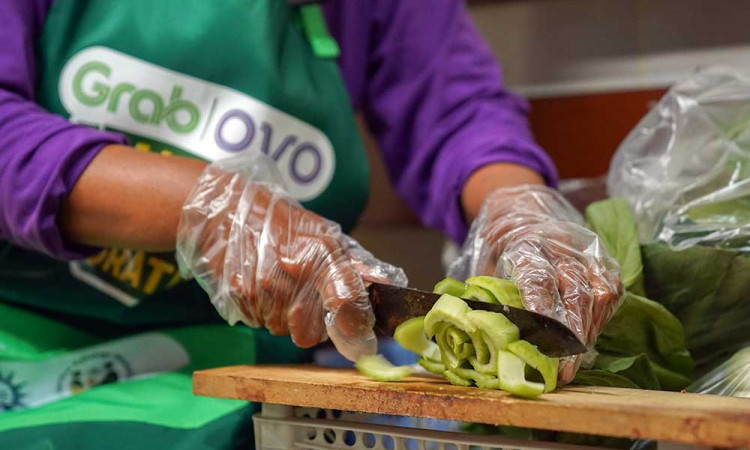 Serius Tangani Uji Coba Program Makan Bergizi Gratis, Grab & OVO Pelopori Digitalisasi Proses dan Jaga Standar Kebersihan Makanan