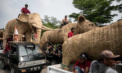 Kirab Festival Jerami Purba di Sangiran Jawa Tengah