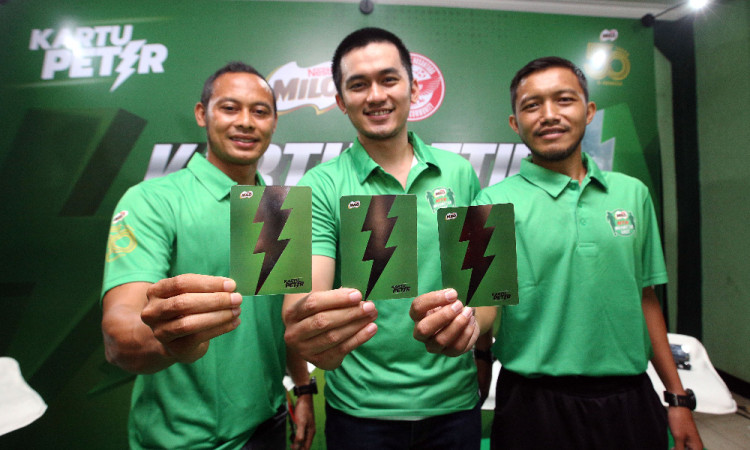 Peluncuran MILO Kartu Petir, Panduan Keselamatan Bagi Wasit dalam Memimpin Pertandingan Agar Tetap Aman Saat Hujan