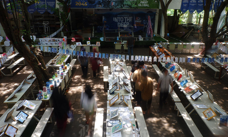 Pameran Karya Seni Siswa Madrasah Internasional TechnoNatura