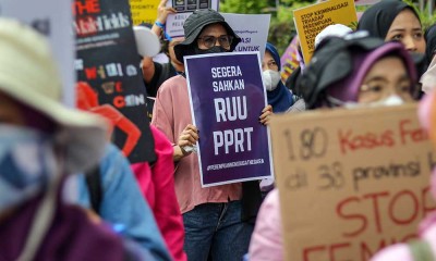 Aksi Damai Perempuan Menggugat Negara