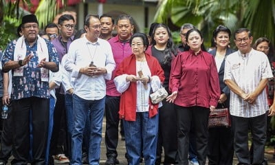 Megawati Soekarnoputri Bersama Keluarga Gunakan Hak Pilihnya