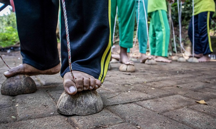 Festival Permainan Tradisional di Kampung Adat Cirendeu