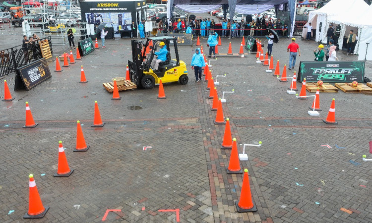 Forklif Hero Competition