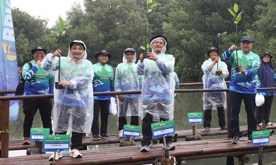 BPKH Tanam Mangrove Di Pesisir Jakarta