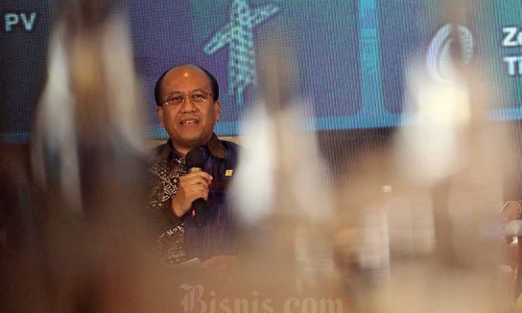 Diskusi Tentang Strategi dan Peluang Dalam Transisi Menuju Energi Hijau