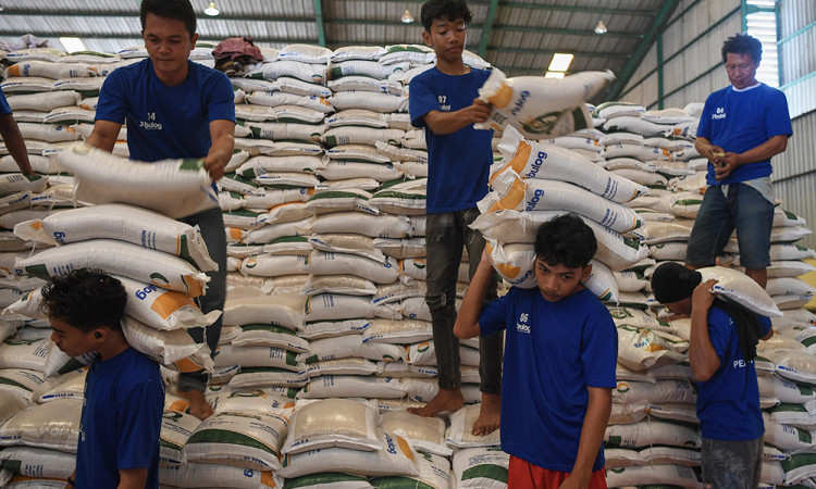 Stok Beras Pangan Akhir Tahun 2024