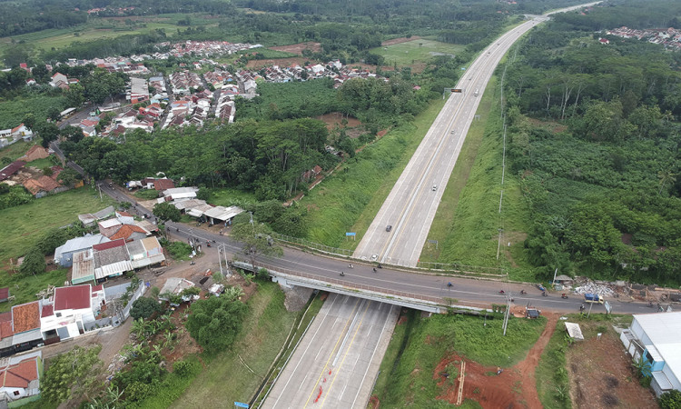 Rekayasa Lalu Lintas Jalan Tol Saat Libur Natal Dan Tahun Baru