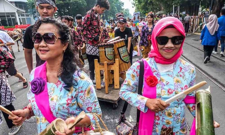 Parade Kebaya Cinta Indonesia