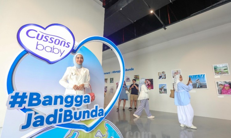 Cussons Baby Gelar Pameran Foto Sambut Hari Ibu