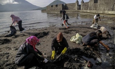 Aksi Bersih Sampah Buangan Di Area Cagar Budaya Benteng Kalamata