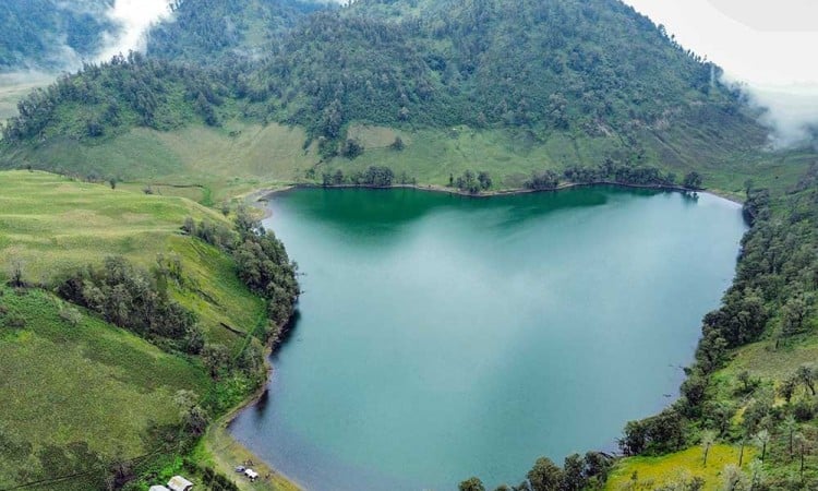 Pembukaan Kembali Jalur Pendakian Gunung Semeru