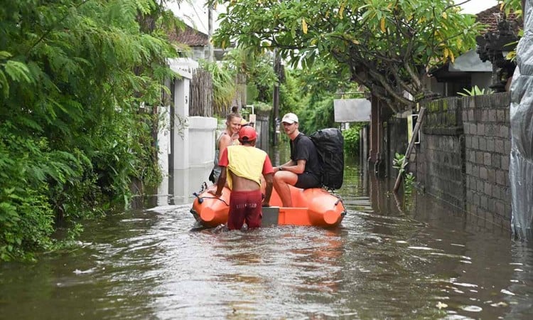 Banjir Rendam Kawasan Sanur