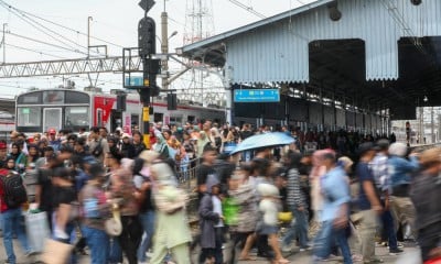 Jumlah Penumpang KRL Melonjak Saat Libur Natal dan Tahun Baru