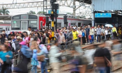 Jumlah Penumpang KRL Melonjak Saat Libur Natal dan Tahun Baru