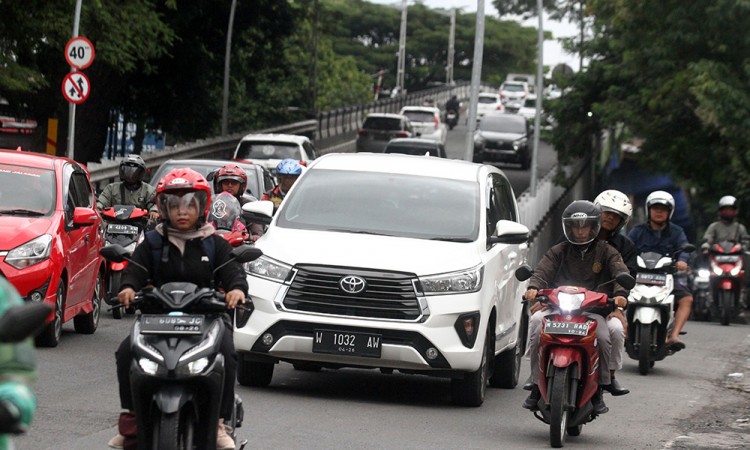 Titik Kemacetan Jelang Tahun Baru Di Malang