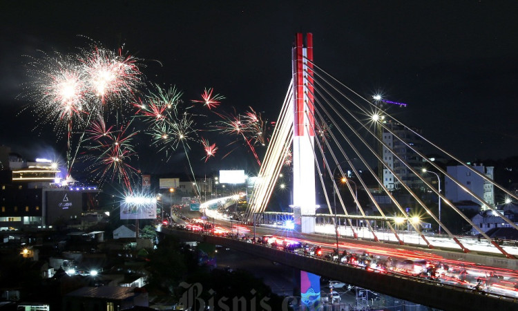 Kemeriahan Pergantian Tahun Di Bandung