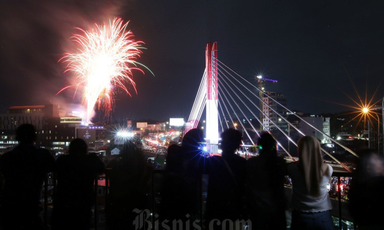 Kemeriahan Pergantian Tahun Di Bandung
