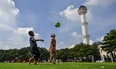 Taman Alun-alun Kota Bandung Kembali Dibuka