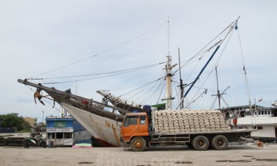 BPS Mencatat Komoditas Seperti Solar, Semen, dan Lantai Menjadi Penyumbang Inflasi Pada Desember 2024