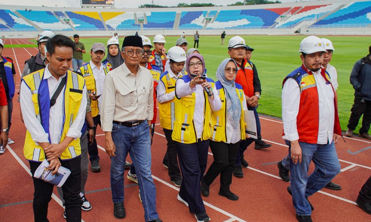 Menteri PU Tinjau Renovasi Stadion Kanjuruhan