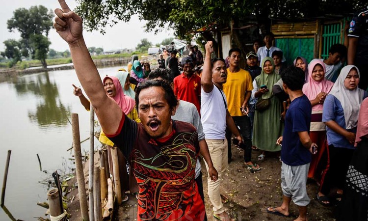 Menteri Nusron Tinjau Pagar Laut dan Dengarkan Aspirasi Warga