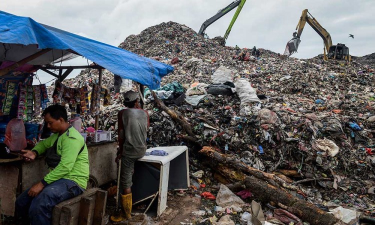 KLH Akan Menutup Tiga TPA di Wilayah Tangerang Yang masih Mengelola Sampah Dengan Metode Lahan Terbuka