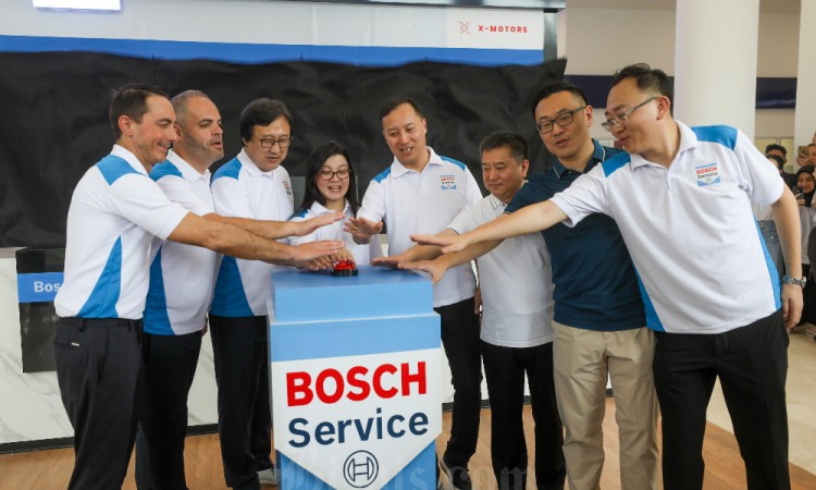 Bosch Indonesia Bersama PT XMotors International Group Luncurkan Bosch Car Service