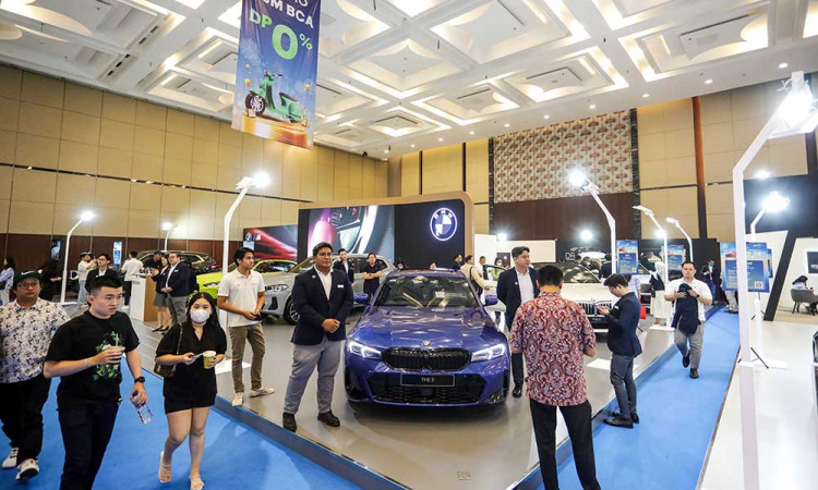 BMW Indonesia Sedan Sporty Legendaris di BCA Expoversary 2025